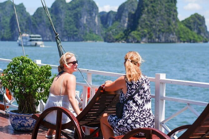 Halong Day Tour: 6-Hour Cruise Kayak, Swim, Hike, Cave visit - What Makes This Tour Stand Out