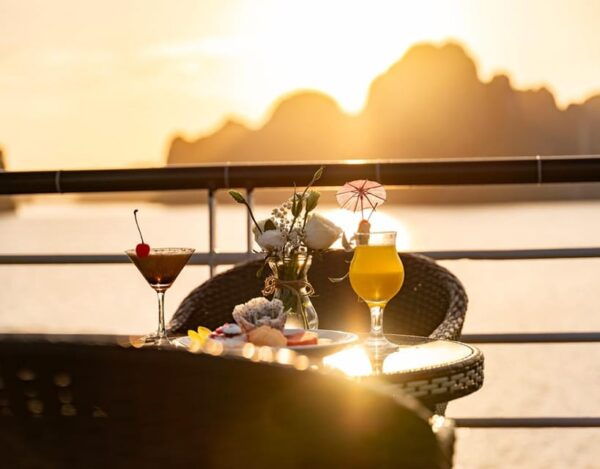 Halong Day Trip - 5 Star Cruise With Buffet Lunch, Transfer - The Sum Up