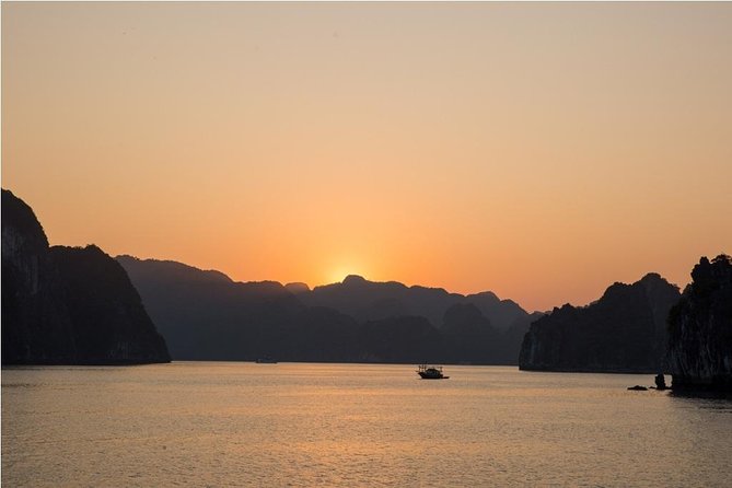 Halong Deluxe Day Trip- 6 Hour Cruise - Inclusions and Exclusions