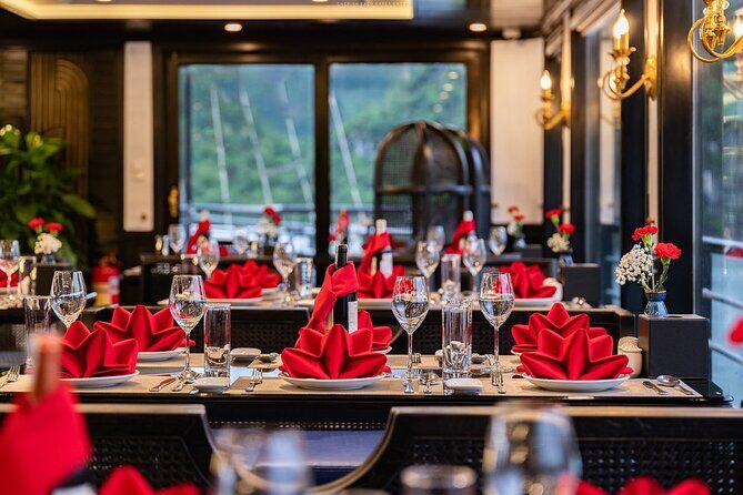 Halong & Lan Ha Bay Luxury Cruise 3 Days 2 Nights from Hanoi - Detailed Breakdown of the Itinerary