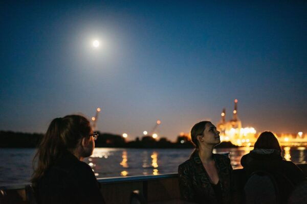 Hamburg: 1.5-Hour Evening Harbor and Speicherstadt Cruise - Directions