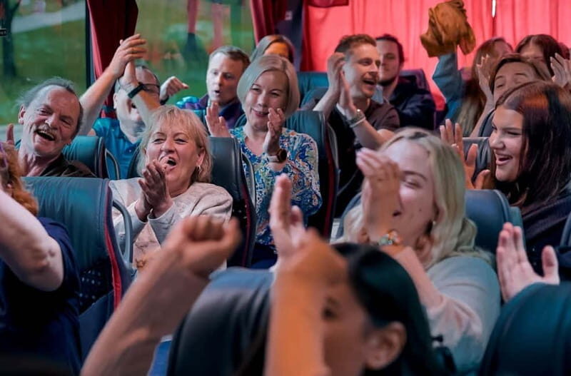 Hamburg: 1.5-Hour International Karaoke Bus Tour - Good To Know