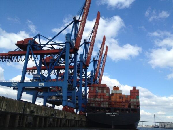 Hamburg: 1-Hour Harbor Cruise - Important Information and Conditions