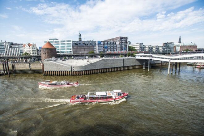 Hamburg: 2-Hour Harbor Cruise - Inclusions: Duration, Commentary, and App