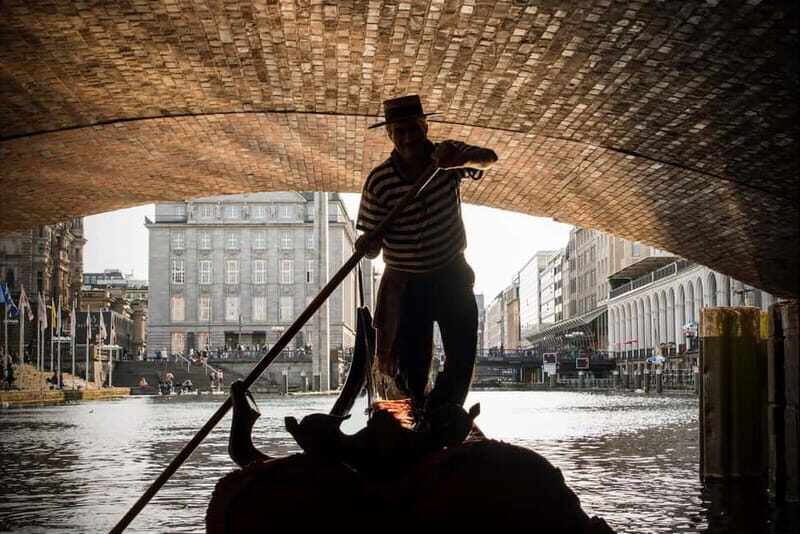 Hamburg: Alster Lake public Tour in a Real Venetian Gondola - The Sum Up