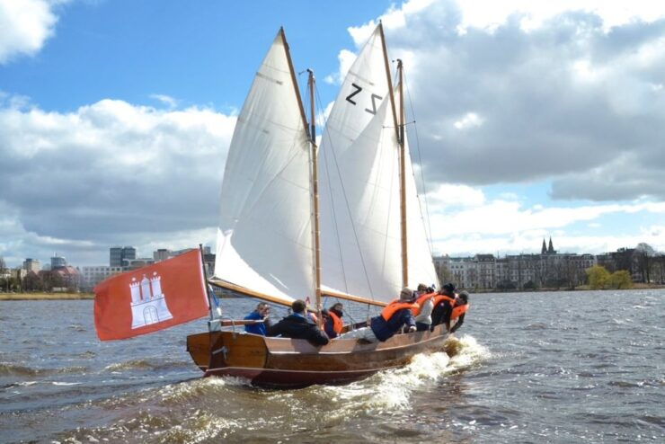 Hamburg: Alster River Cruise on a 2-Masted Sailboat - Activity Details