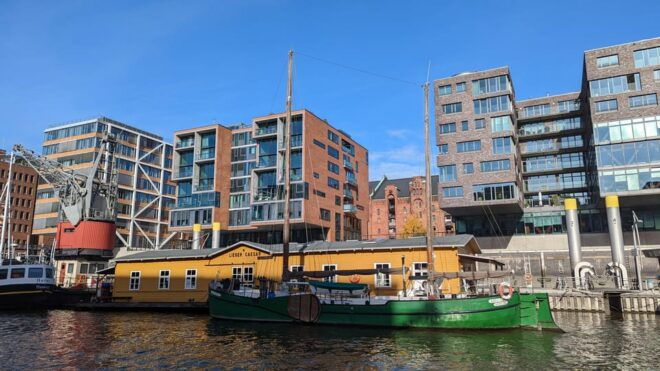 Hamburg Among Friends - Van Tour - Experience Highlights