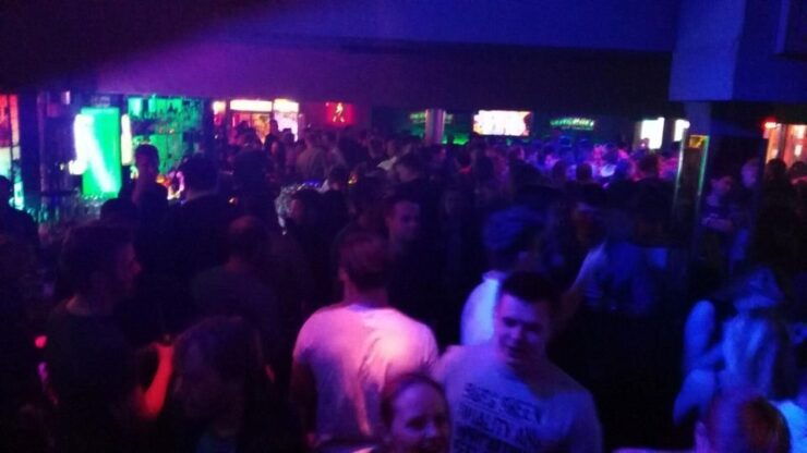 Hamburg: Bachelor(Ette) Party With Pub Crawl - Activity Details and Booking Information