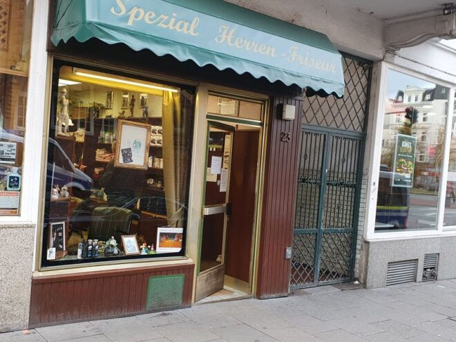 Hamburg: Beatles History, Self-guided Exploration Tour - Practical Tips for a Seamless Self-guided Tour