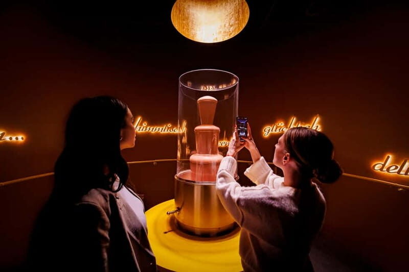 Hamburg: Chocoversum Guided Tour with Tastings - An Inside Look at Hamburgs Chocoversum Tour