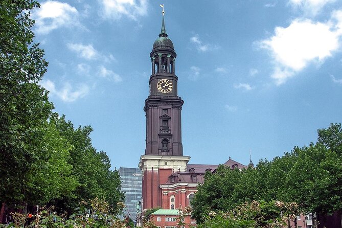 Hamburg: City Pass With 40 Attractions & Public Transport - Public Transport