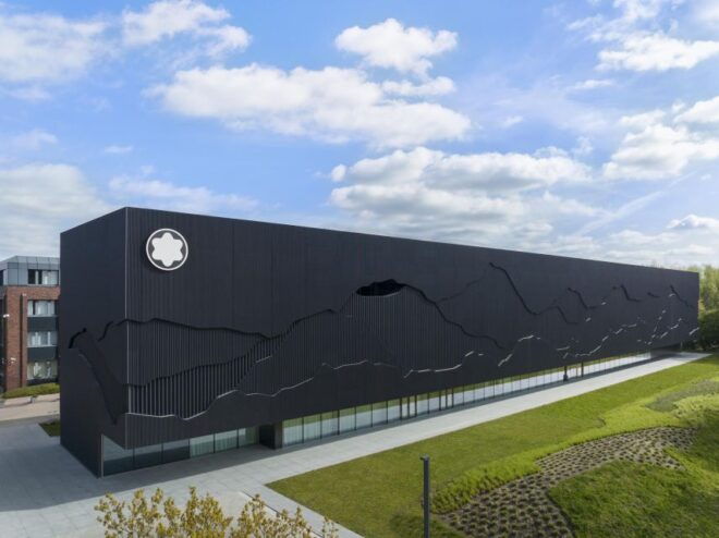 Hamburg: Creative Writing Classes at MONTBLANC HAUS - Start Your Travel Journey