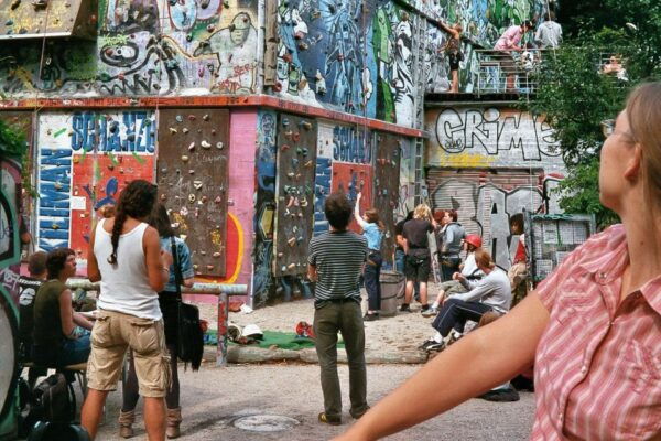 Hamburg: Downtown, Alster & Alternative Areas Bike Tour - Common Questions