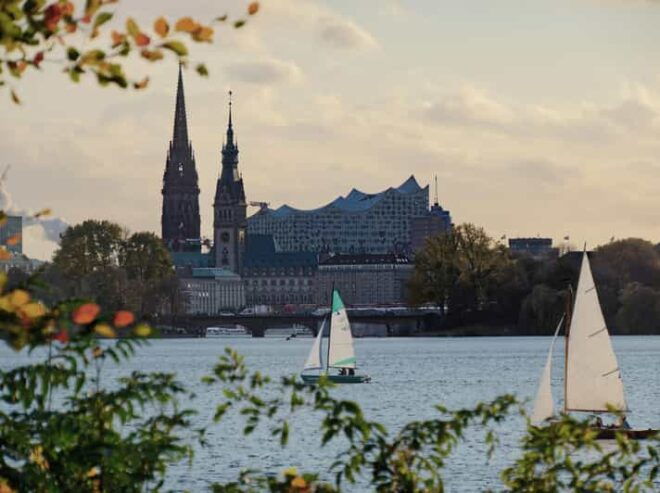 Hamburg E-bike Tour / Hakuna Tour - Itinerary Highlights