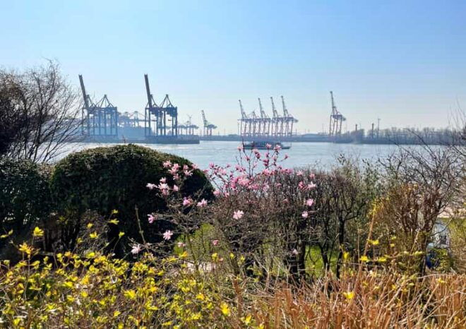 Hamburg Green Ring I 3-Day E-Bike Tour - Day 1 Highlights