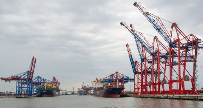 Hamburg: Guided Grand Harbor Boat Tour - Additional Information and Accessibility