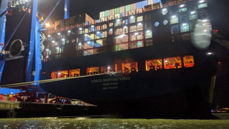 Hamburg: Harbour Highlights Self-Guided Discovery Walk - Key Points