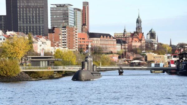 Hamburg: Harbour Highlights Self-Guided Discovery Walk - The Sum Up