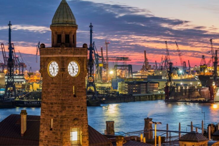 Hamburg: Highlights Self-Guided Scavenger Hunt and City Tour - Experience Highlights