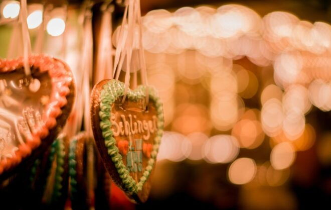 Hamburg: Historic Tour of 4 Christmas Markets - The Sum Up