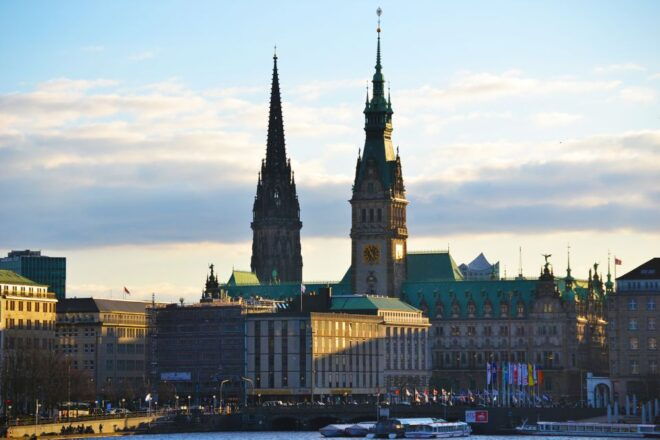 Hamburg: Hop-On Hop-Off Bus Tour Family Ticket - Additional Information and FAQs