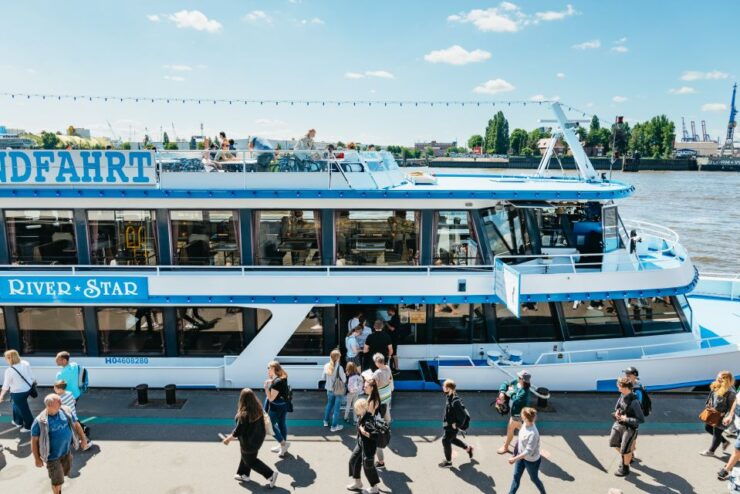 Hamburg: Hop-On Hop-Off Bus With Alster or Harbor Cruise - Availability and Meeting Point