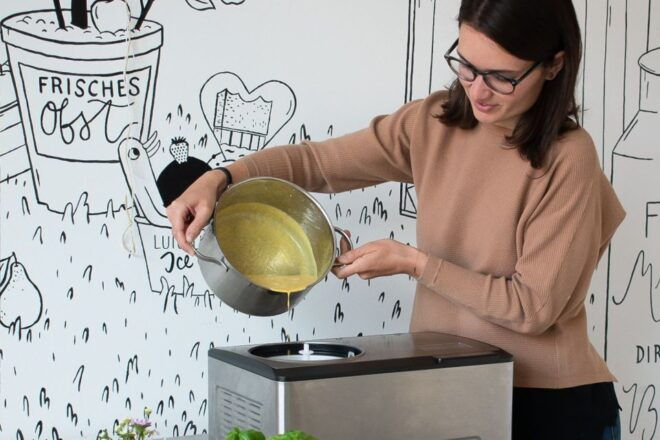 Hamburg: Ice-Cream Workshop - Exploring Different Flavors