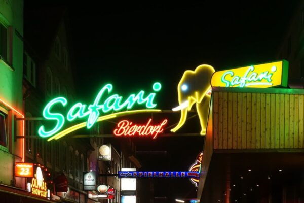 Hamburg: In the Footsteps of "Olivia" Reeperbahn Tour - Common Questions