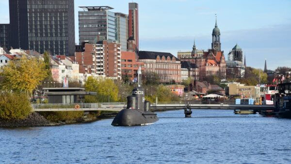 Hamburg: Jan Fedder, Self-Guided City Tour in His Footsteps - Frequently Asked Questions