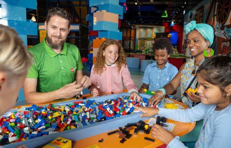 Hamburg: LEGO© Discovery Centre admission ticket - Who Will Enjoy the LEGO Discovery Center?