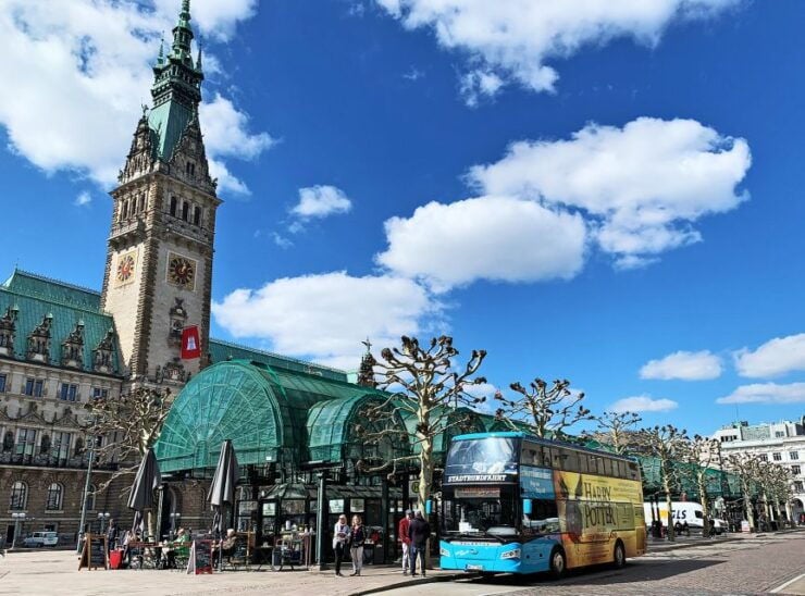Hamburg: Line F Hop-On Hop-Off Bus City Tour - Tour Schedule