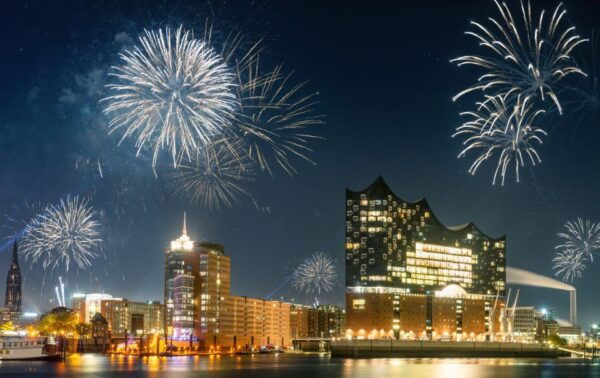 Hamburg: New Year's Eve Harbor Barge Cruise - Booking and Availability