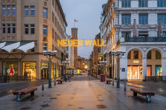 Hamburg Old Town and Hafencity: Walking Tour With Audio - Important Information