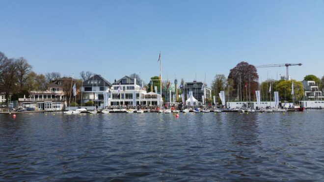Hamburg: Private 3-Hour Guided Car Tour - Other Private Tour Options