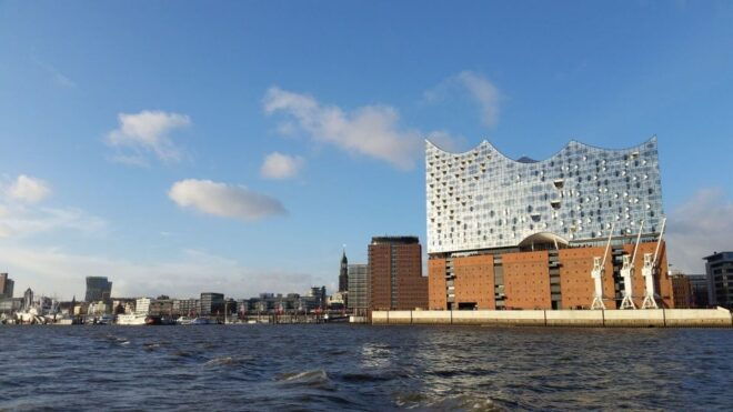 Hamburg: Private 3-Hour Guided Car Tour - Additional Information