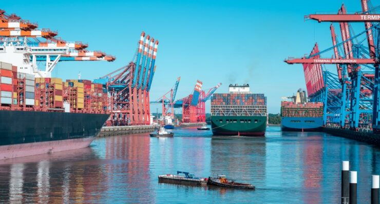 Hamburg: Private Driving Tour With Local Guide - Colorful Neighborhoods of Hamburg