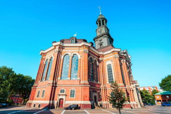 Hamburg: Private Driving Tour With Local Guide - Alster Lake: A Scenic Stroll and Relaxation