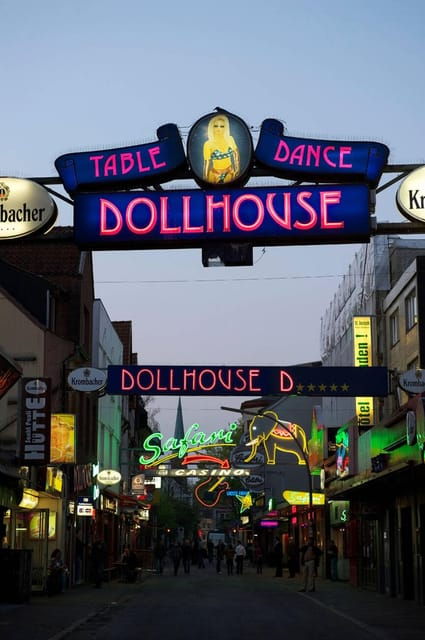 Hamburg: Private St. Pauli Red Light District Tour - Who Should Take This Tour