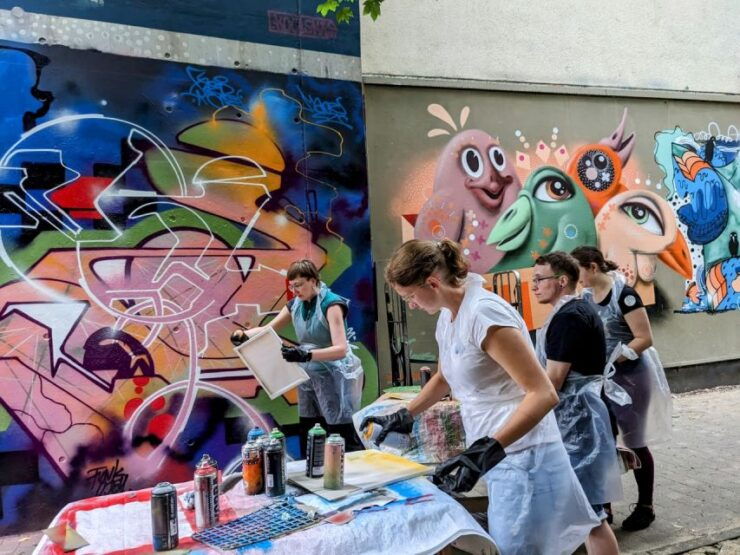 Hamburg: Private Street Art Tour and Graffiti Workshop - Experience Highlights
