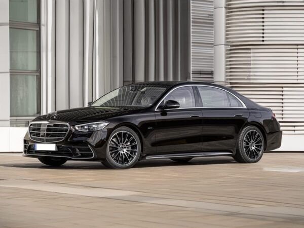 Hamburg :Private Transfer To/From Flughafen Airport to City. - Pricing Details