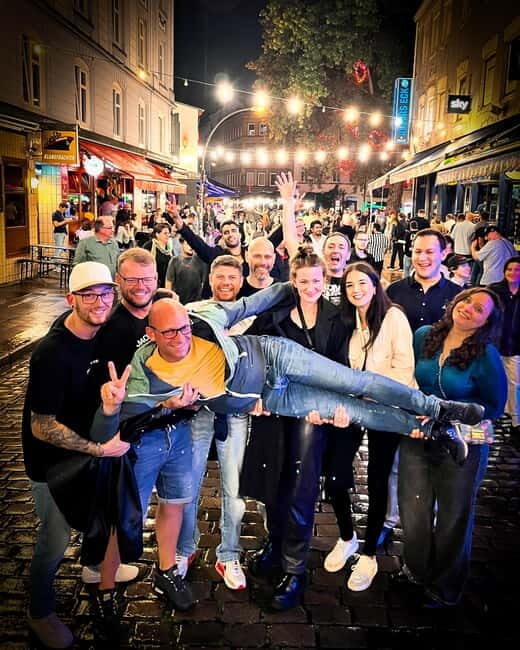 Hamburg: Pubcrawl & Nightlife Tour auf St.Pauli - Good To Know