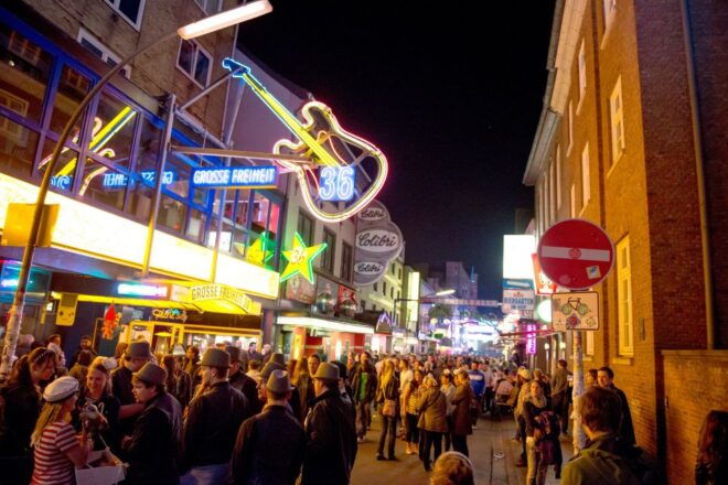 Hamburg: Red Light District 2-Hour Walking Tour - Additional Details