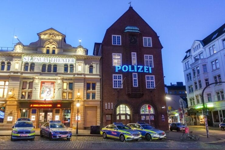 Hamburg: Reeperbahn Quickie, The Short & Sexy St. Pauli Tour - Activity Details