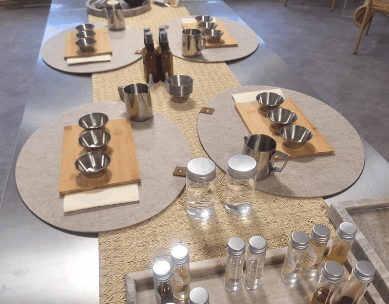Hamburg: Room fragrance workshop and gin and tonic - Hamburg: Room Fragrance Workshop and Gin and Tonic — A Detailed Look