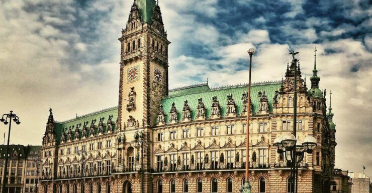 Hamburg: Self-Guided Audio Tour - Audio Tour Features