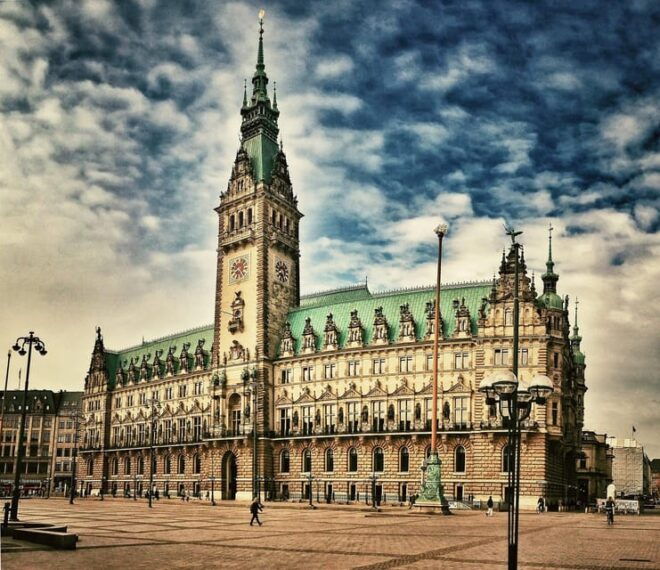 Hamburg: Self-Guided Audio Tour - Key Attractions
