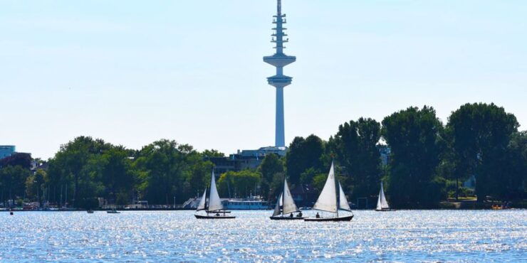 Hamburg: Self-Guided Walking or Bike Tour Around the Alster - Experience Highlights