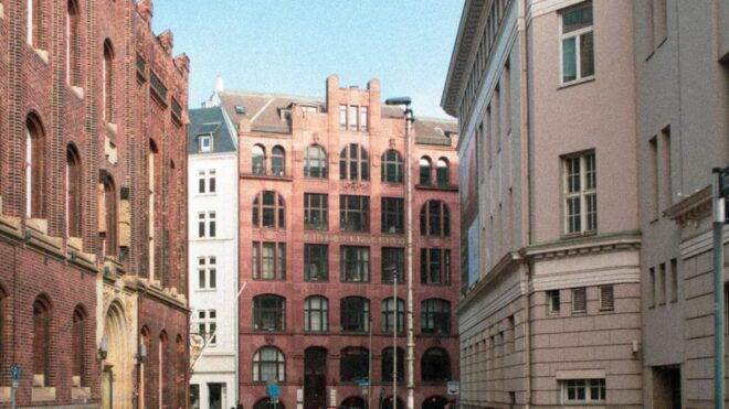 Hamburg: Selfguided Audiotour Old Town and City Center - Customer Feedback