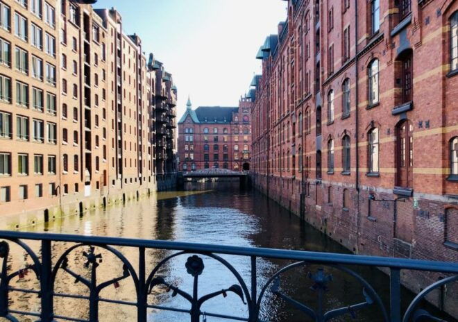 Hamburg: Speicherstadt and HafenCity Guided Walking Tour - Tour Price