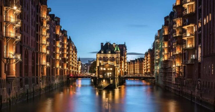 Hamburg: Speicherstadt & Hafencity Self-Guided Audio Tour - Key Points